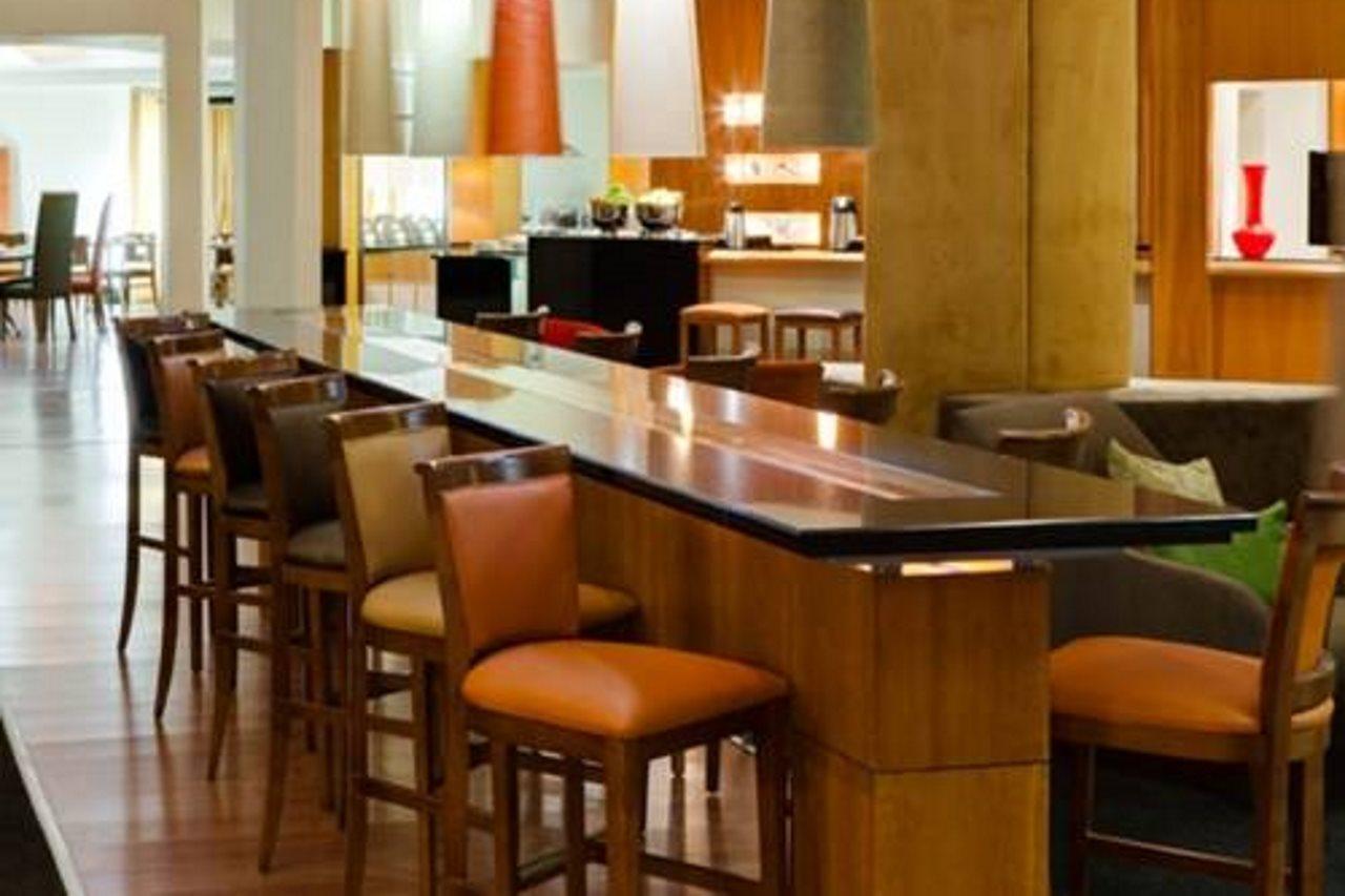 Hotel The Oasis Upington Esterno foto